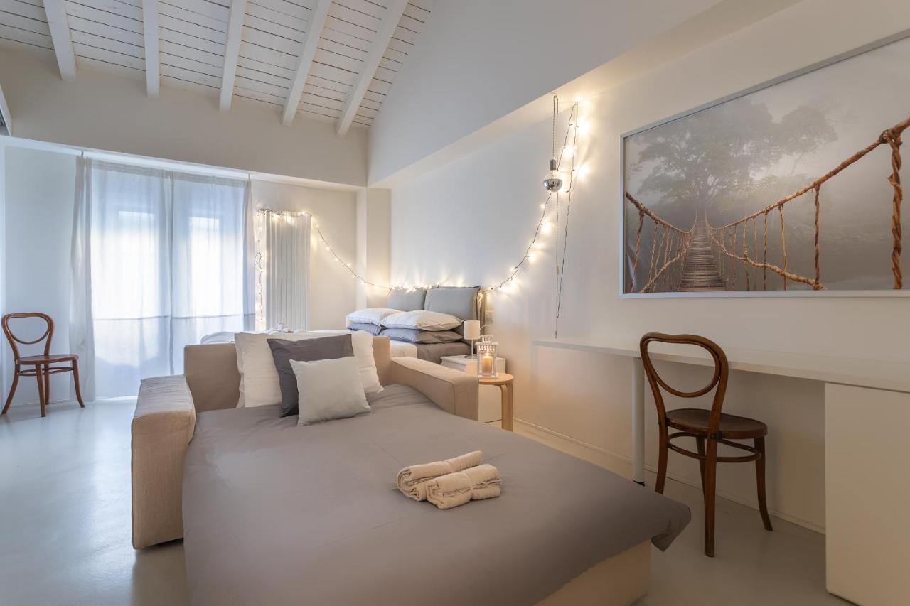 ミラノDesign Loft Walking Distance Brera-Duomo With Wifi+Netflixアパートメント エクステリア 写真